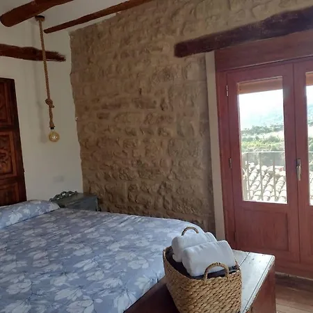 Apartment El Desvan Del Campanero Con Jardin